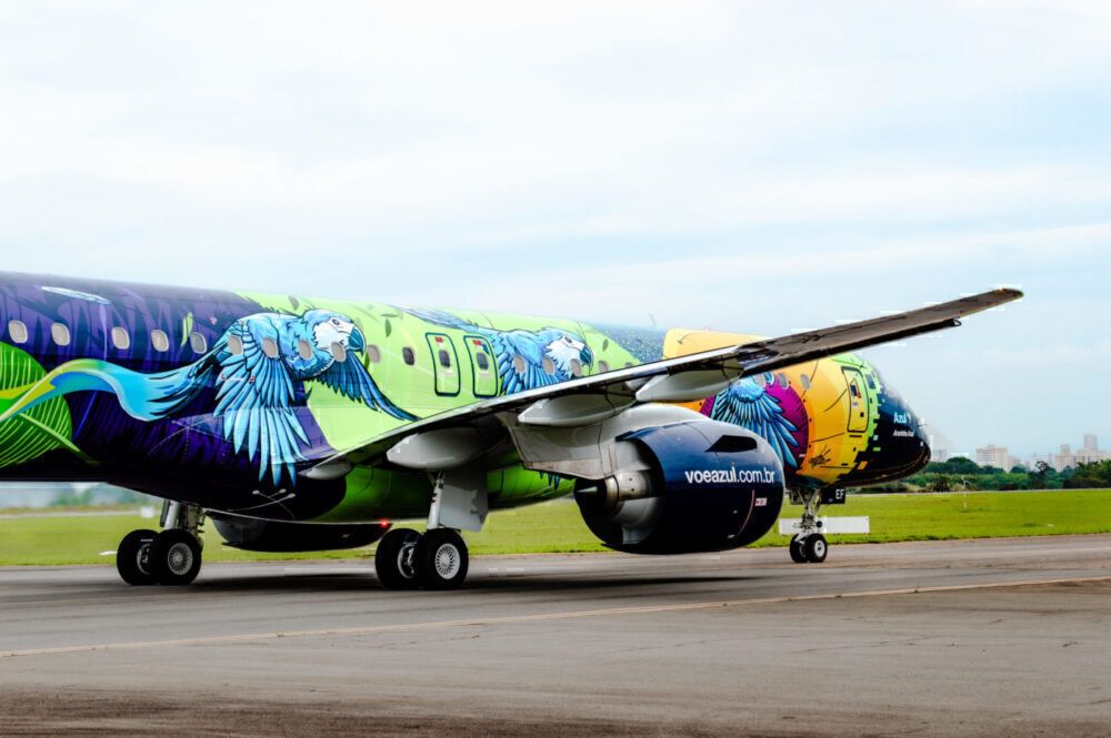 Embraer new livery