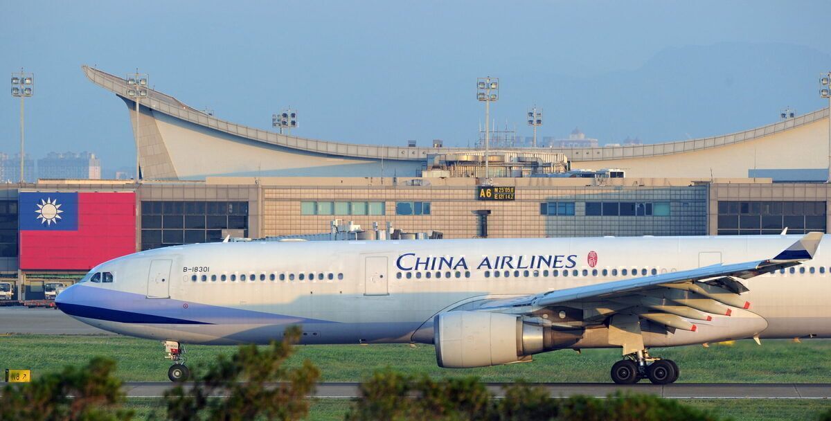 China Airlines plane at Taoyuan International Airport