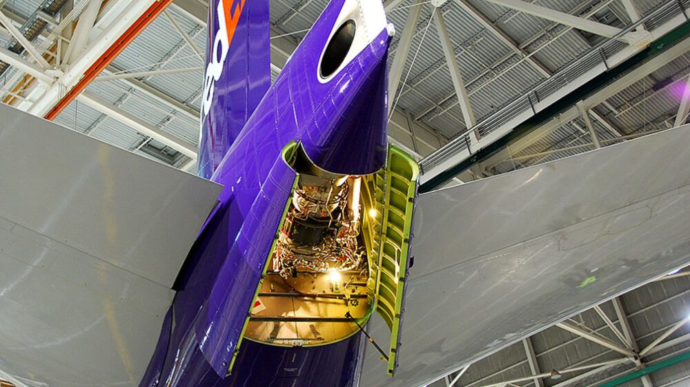 Boeing FedEx Engine