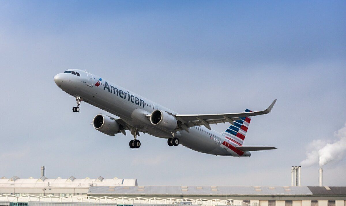 A321neo-American-Airlines-Take-off