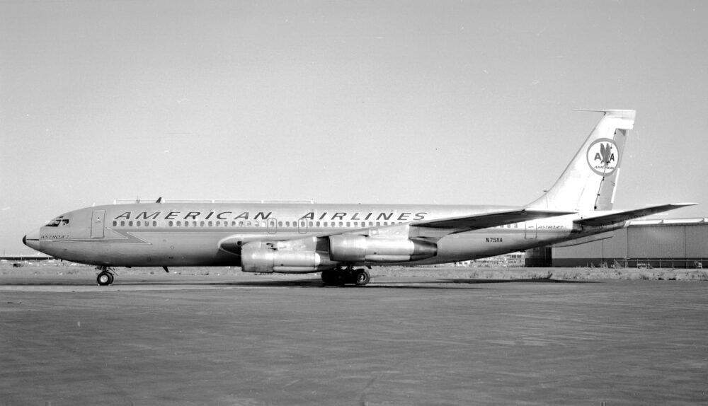 American Airlines Boeing 707