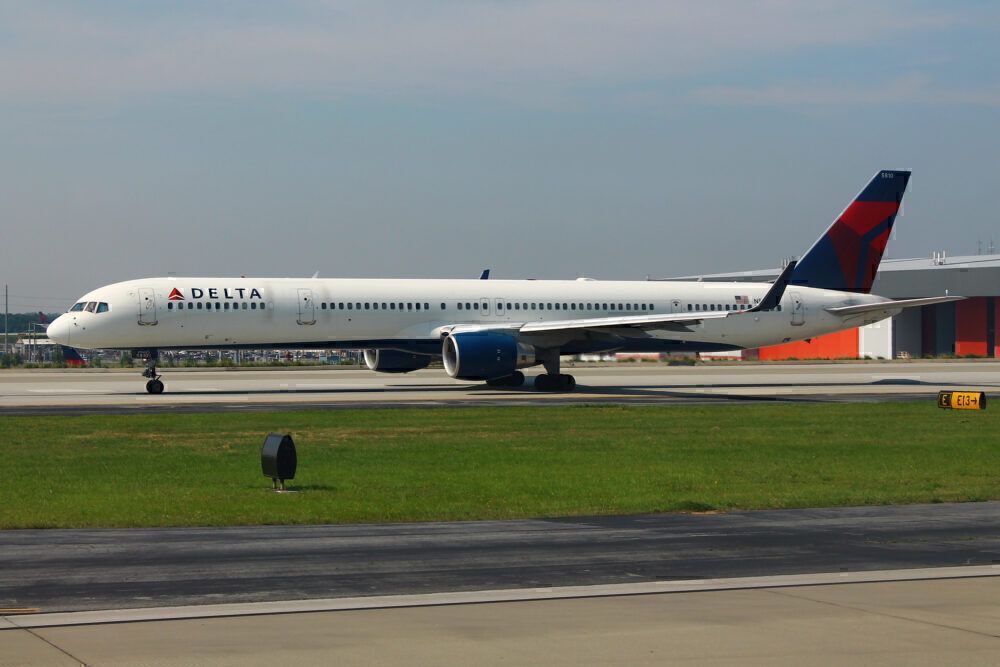 Delta 757-300