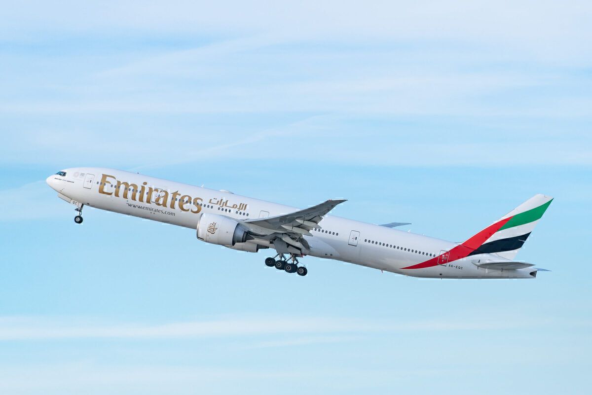 Emirates, South Africa, Flight Suspension