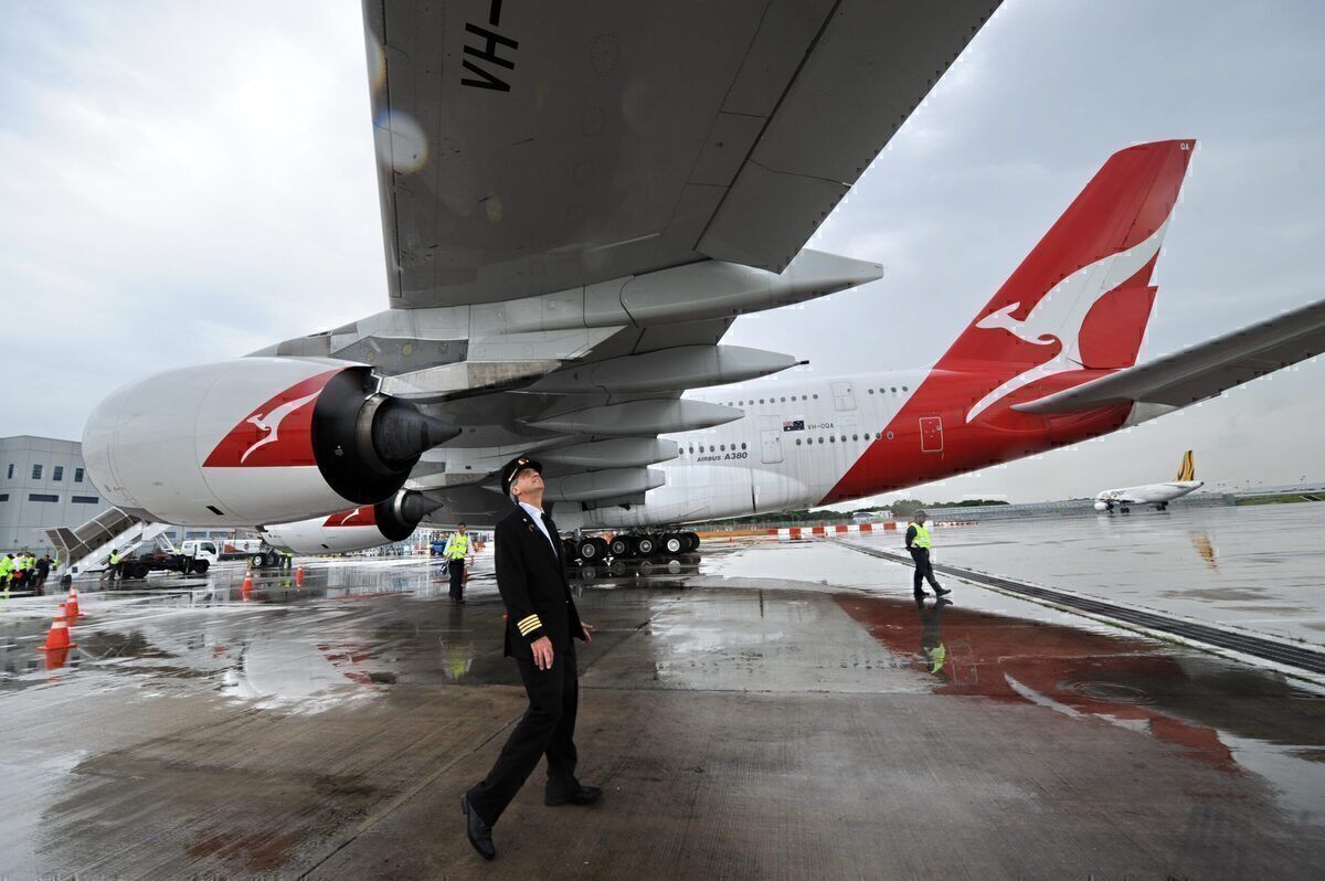 Qantas pilot by A380