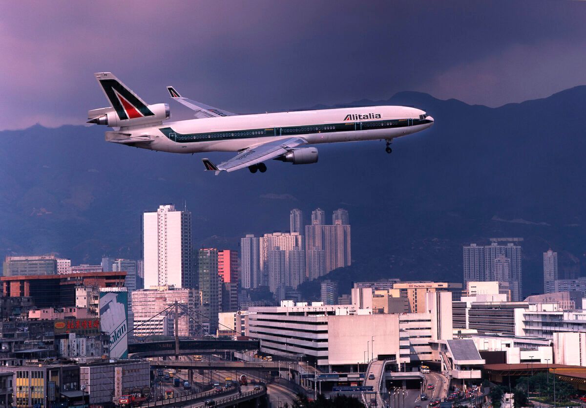 Alitalia Md-11 On Approach To Kai Tak Airport, Hong Kong, Asia