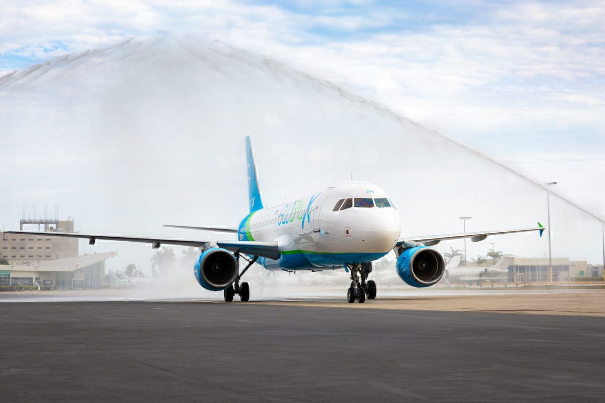 Global X A320 water cannon