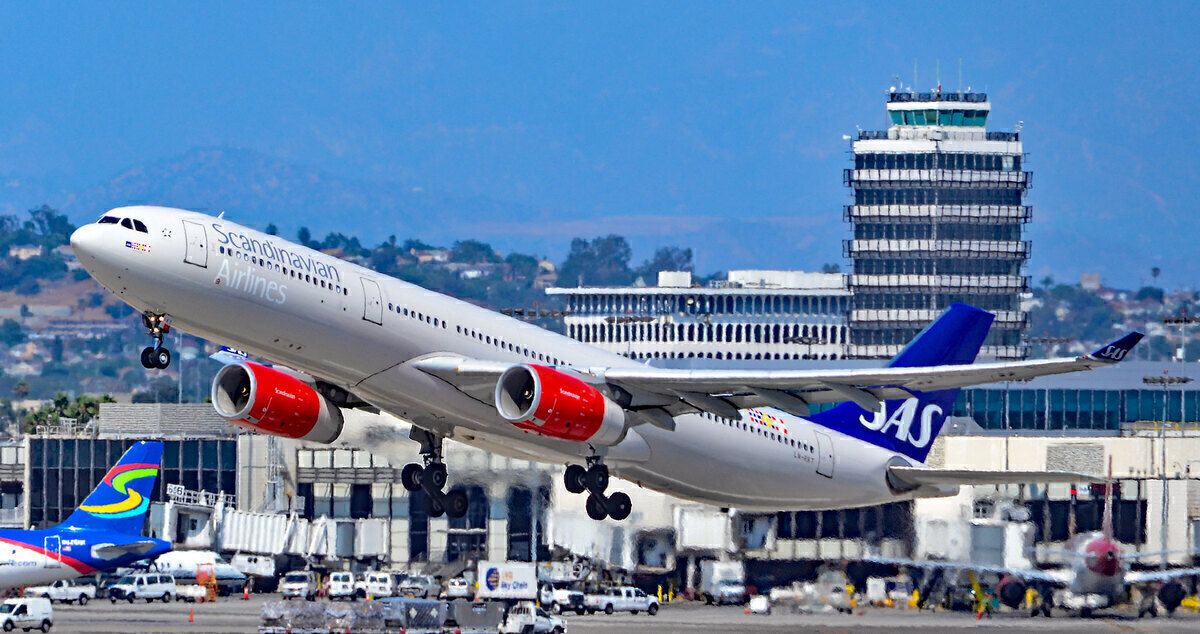 Scandinavian Airlines SAS Airbus A330 Los Angeles