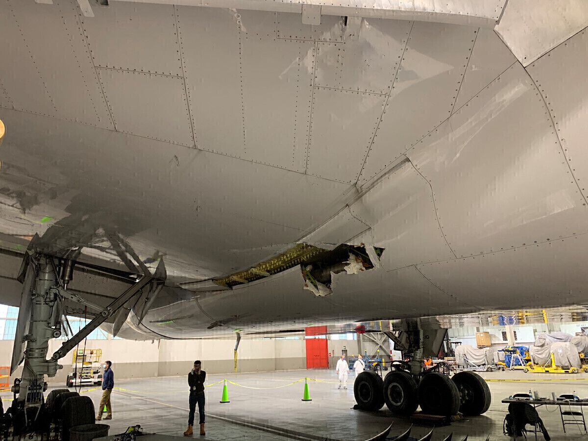 United Airlines, Boeing 777, Engine Failure