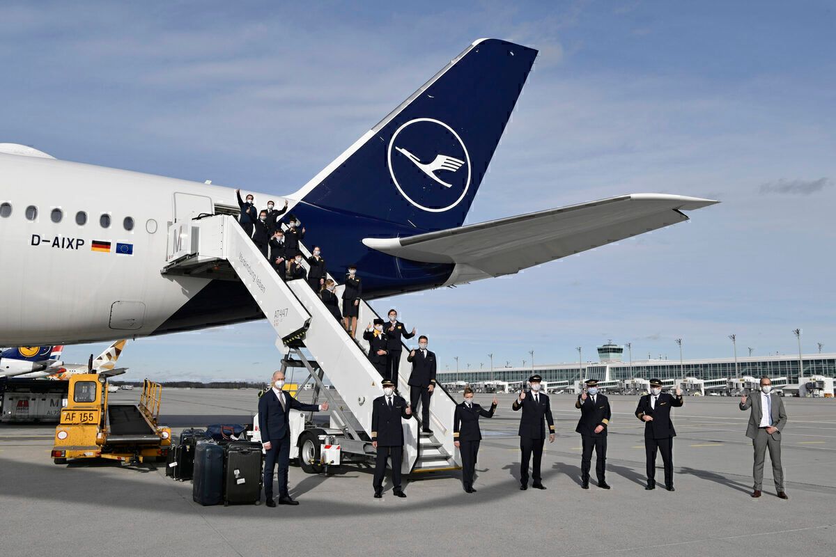 Lufthansa, Falkland Islands, Airbus A350