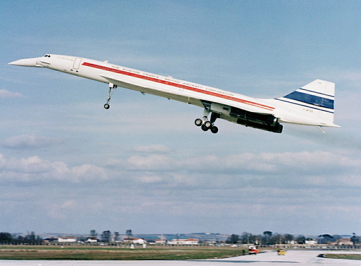 Concorde SST in Flight with Gear Down