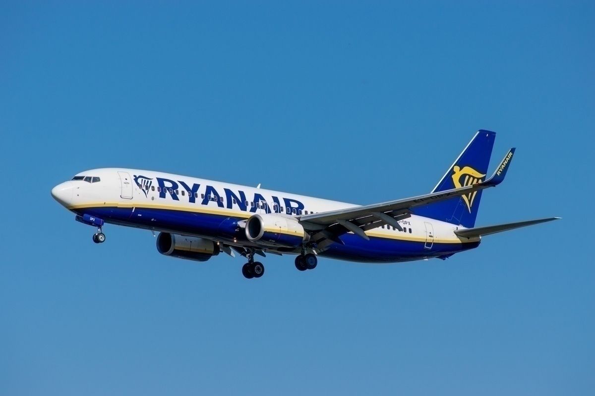 Ryanair, UK Ireland, COVID-19
