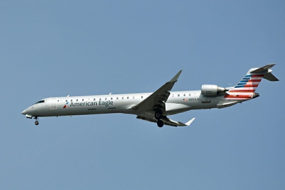 American Airlines Is Adding Seats To Its Crj900s But One Will Be Blocked