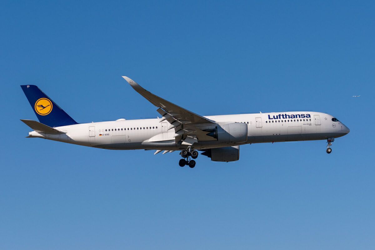 Lufthansa's Boeing 747 Flights To Mallorca Are Back