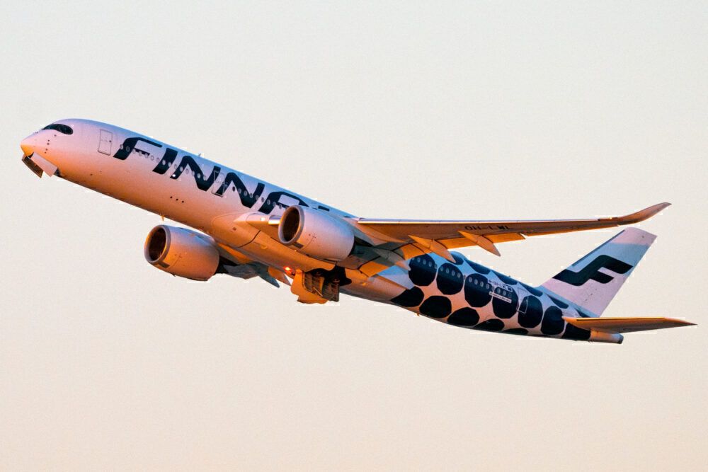 Finnair (Marimekko Kivet Livery) Airbus A350-941 OH-LWL