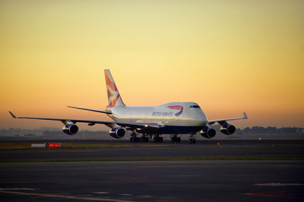 A British Airways Boeing 747 taxis at su