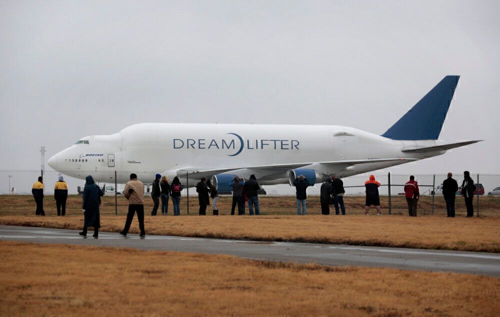 Dreamlifter 747 Cargo Plane Lands At Wrong Airport