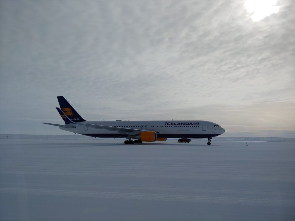 Icelandair Antarctica 767