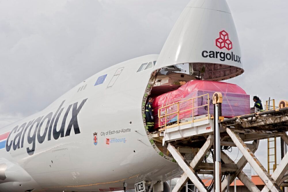Cargolux's First 747-8