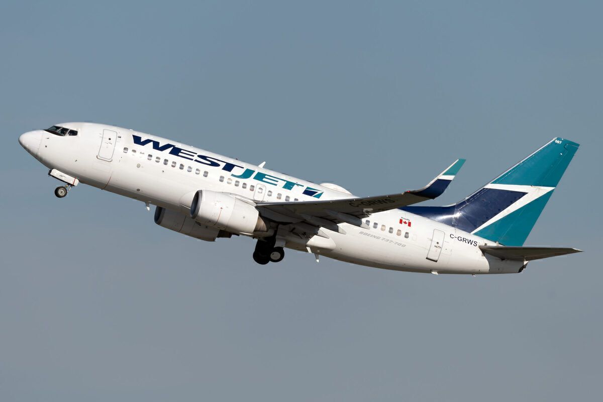 WestJet Boeing 737