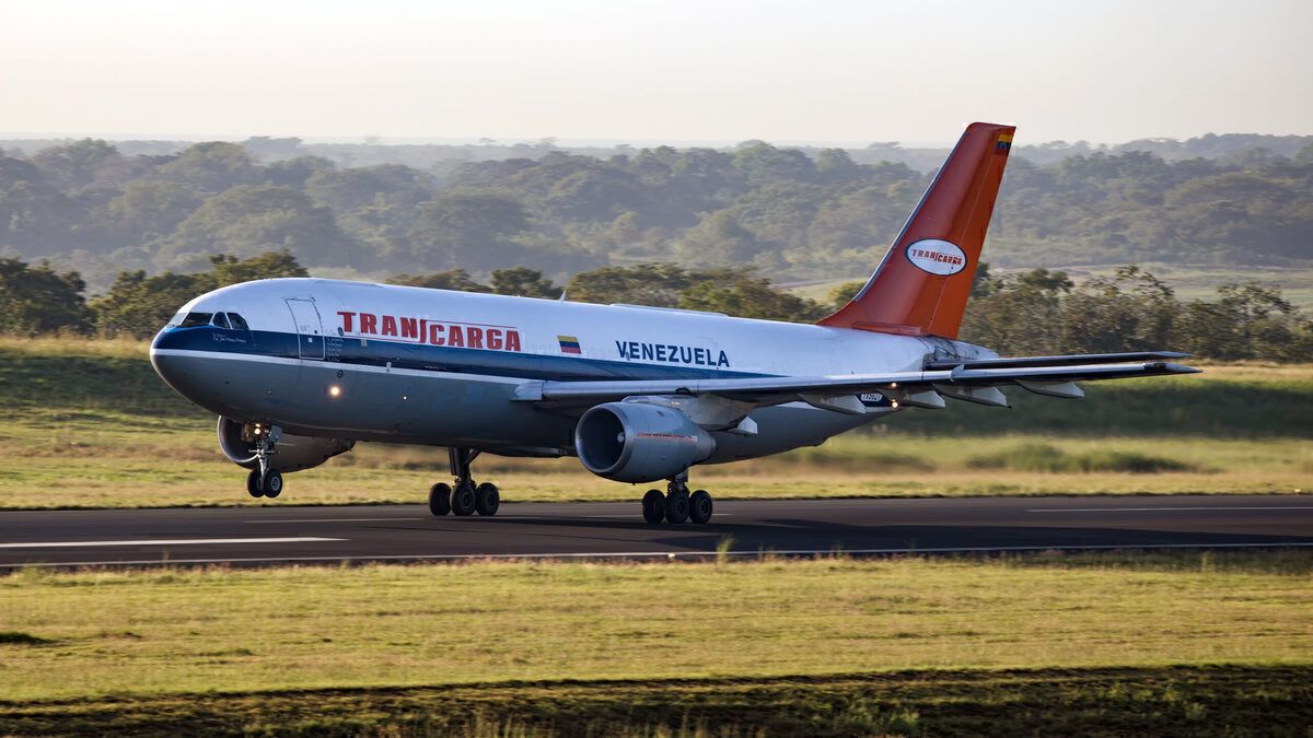 Takeoff Rejected After Uncontained A300 Engine Failure In Colombia