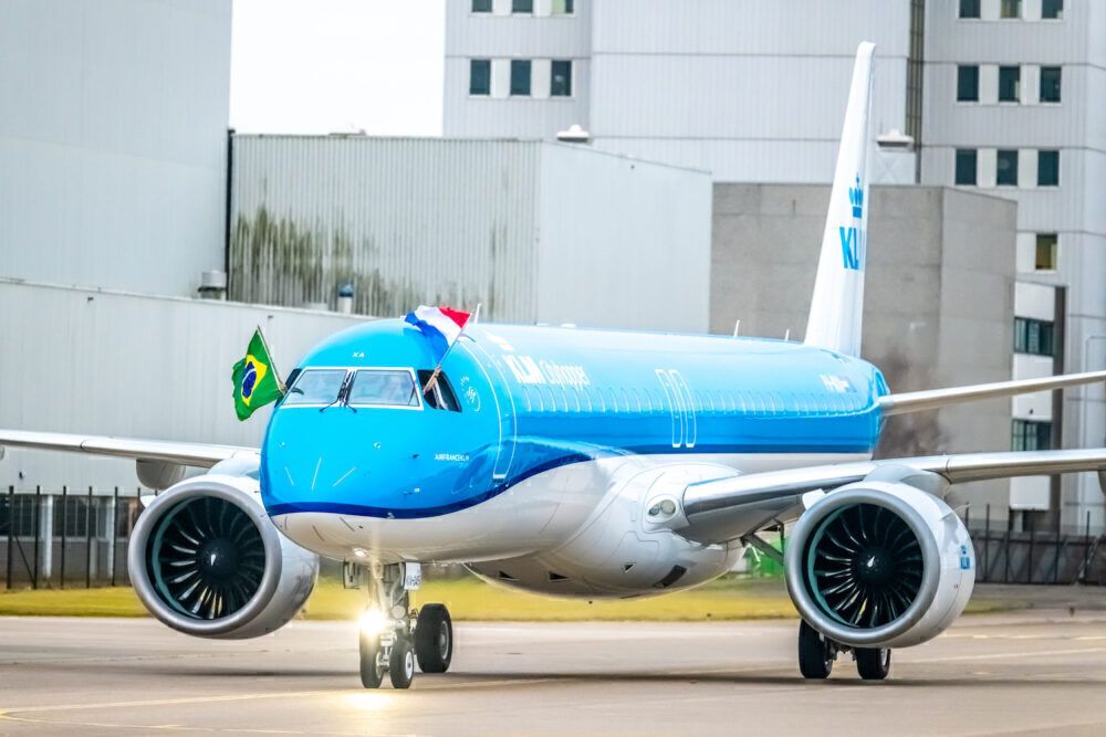 KLM new Embraer E2