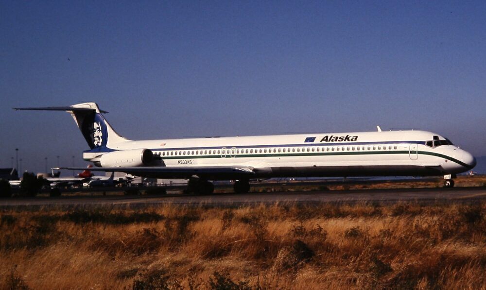 Alaska Airlines MD-83