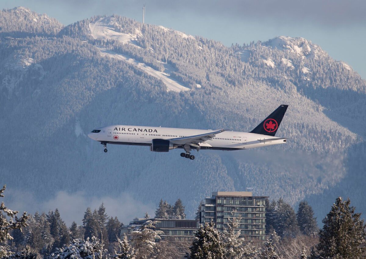 Air Canada Begins Offering Refunds Following Government Aid