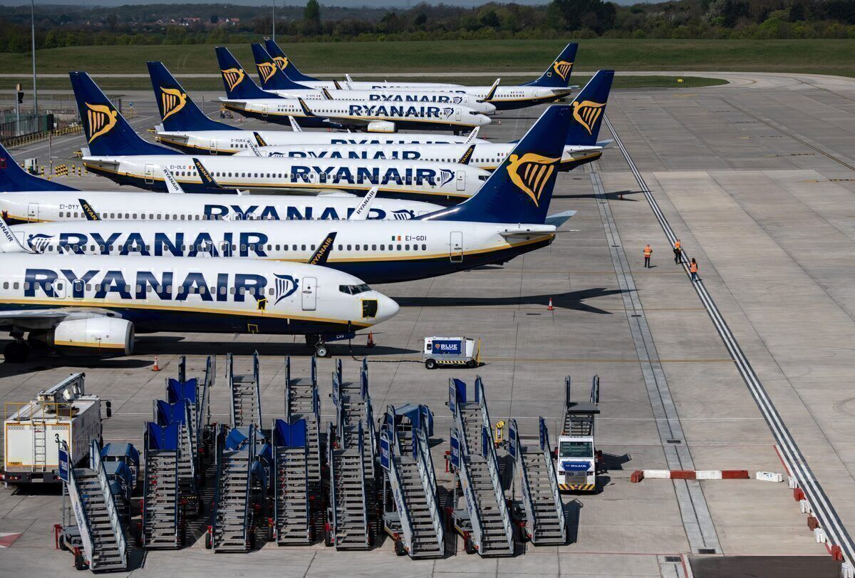 Ryanair Agrees Deal With UK Flight Attendants Union