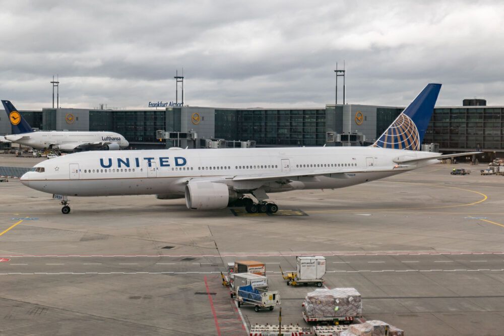 United Airlines Boeing 777-200 In Frankfurt Airport