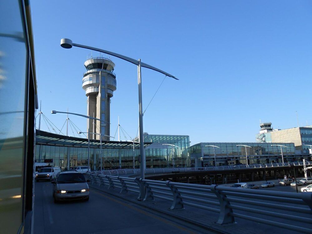 Why Are Landing Fees So High In Canada why-are-landing-fees-so-high-in-canada