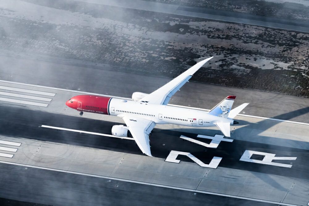 Norwegian 787