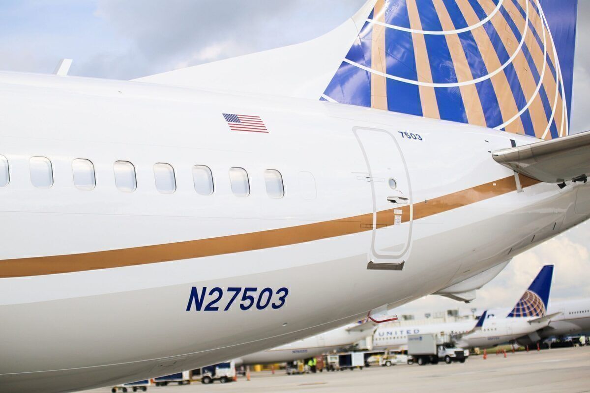 United-Airlines-Boeing-737-MAX-Rebooking