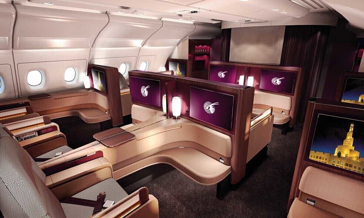 Qatar A380 first