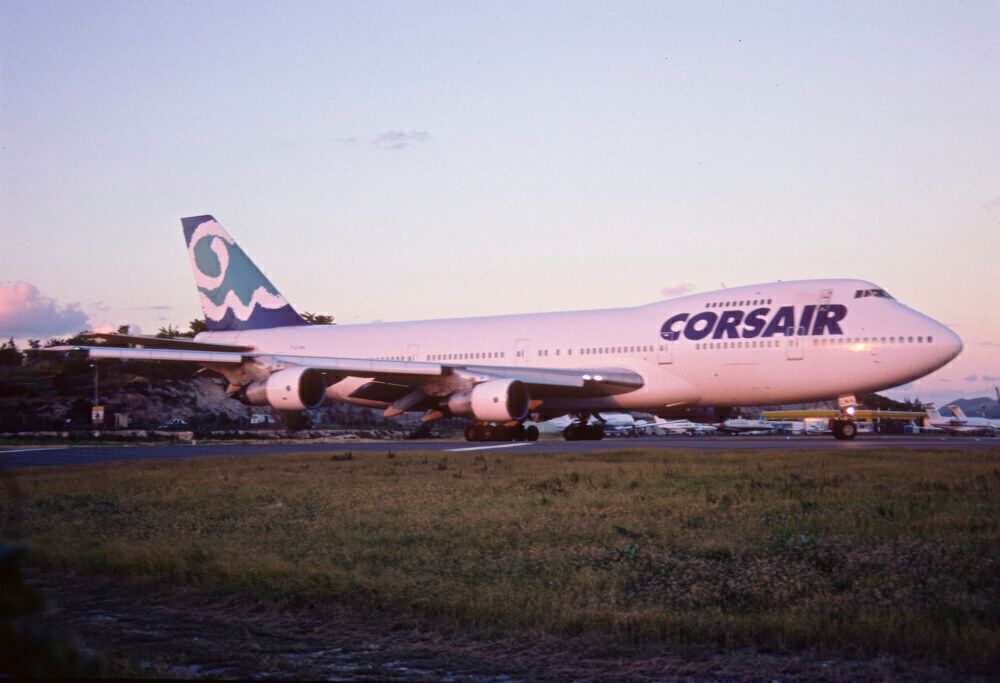 Corsair 747-200