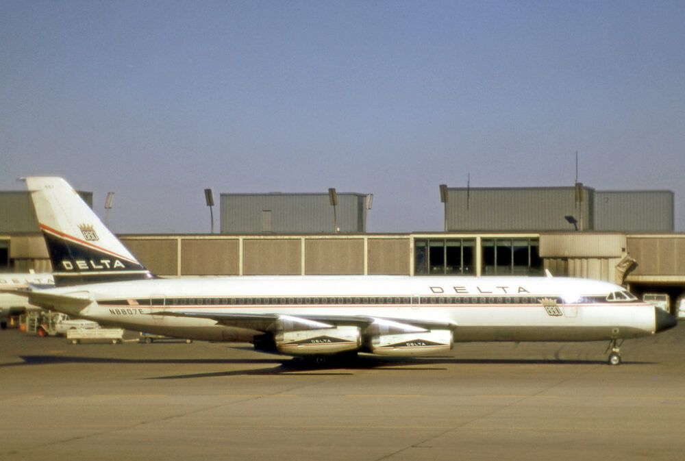 Delta Air Lines Convair 880