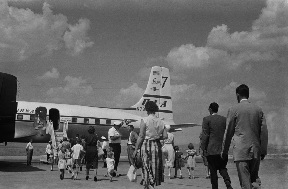 DC-7 Evacuees From Baghdad