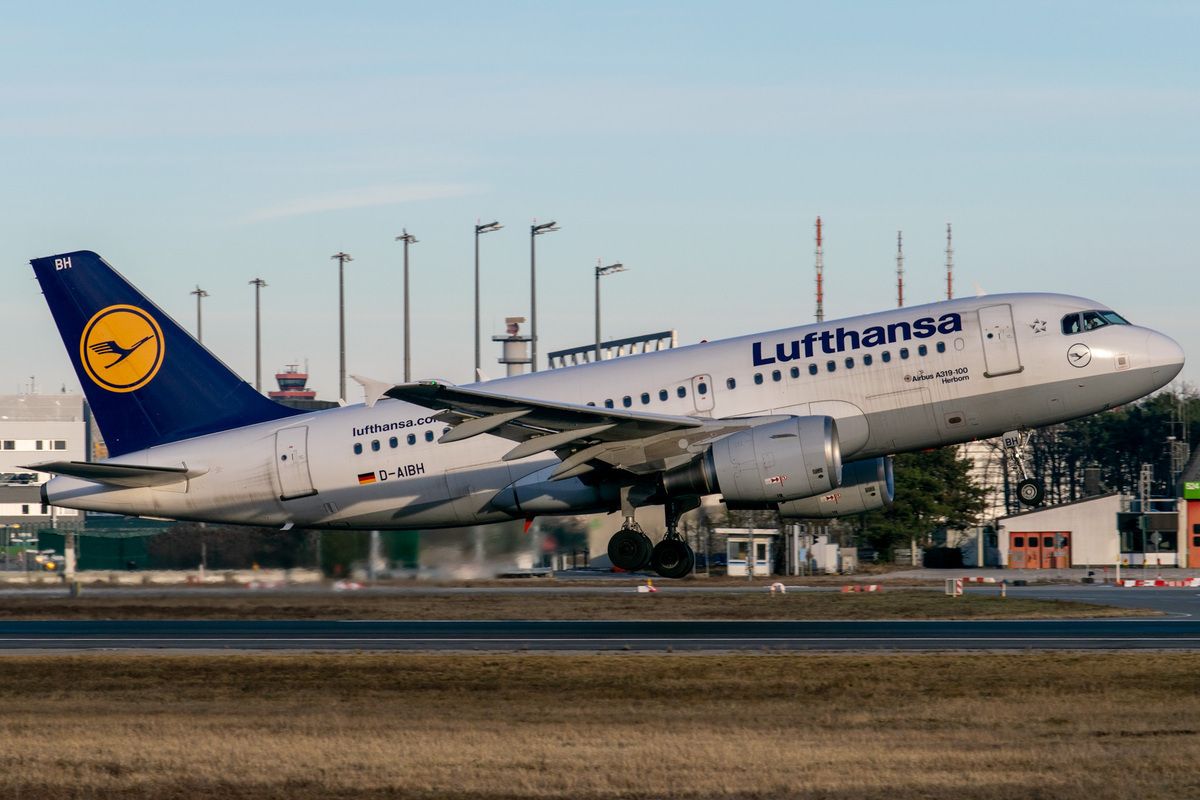 Lufthansa, Flight Bookings, United States