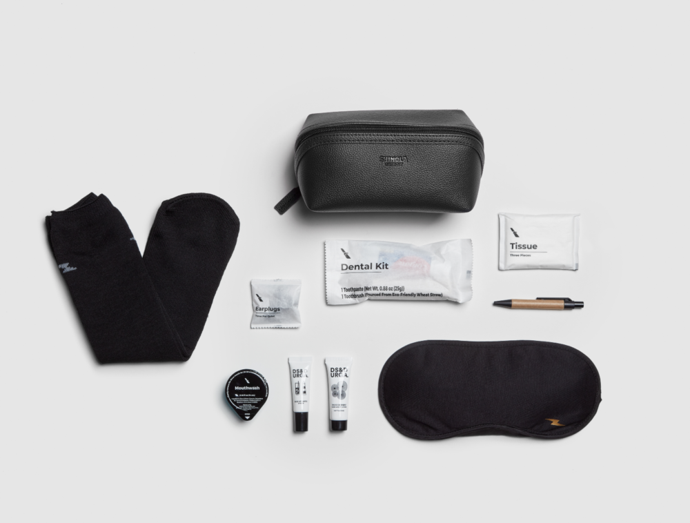 American-Airlines-New-Amenity-kits