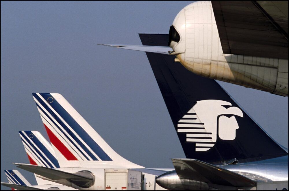 Airlines At Paris Charles De Gaulle Airport In Roissy, France In 2001.