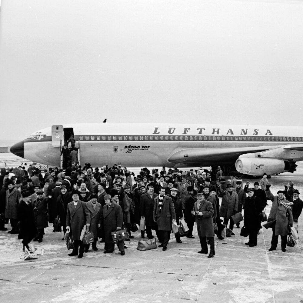 Boeing 707, Lufthansa, Hamburg Airport