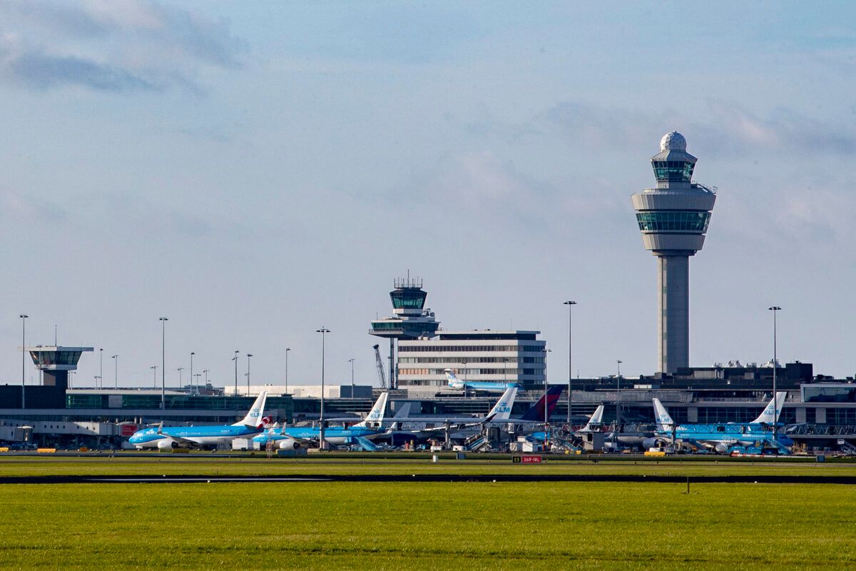 amsterdam schiphol airport