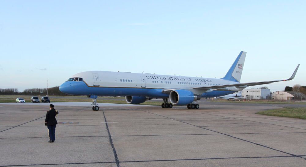 Boeing 757 C-32 Air Force Two