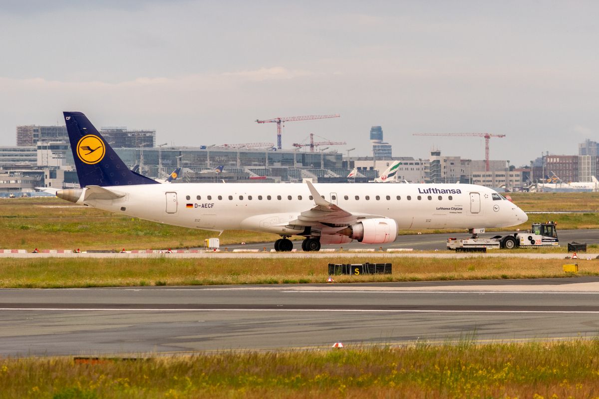 Lufthansa, Shortest Route, Canceled