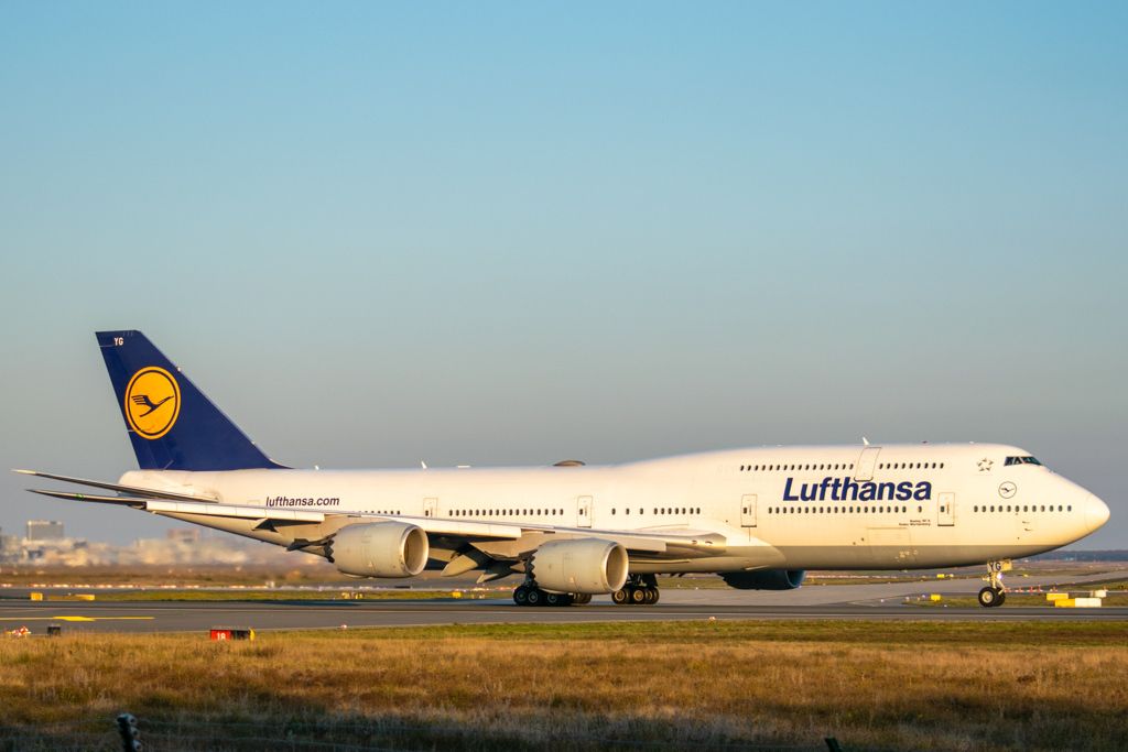Lufthansa, Boeing 747-8, Reactivated
