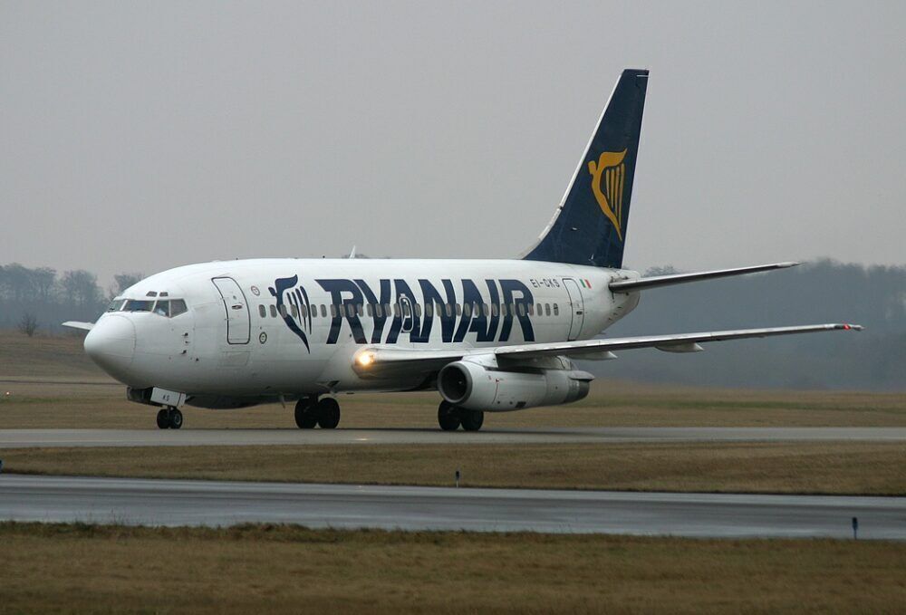 Ryanair 737-200