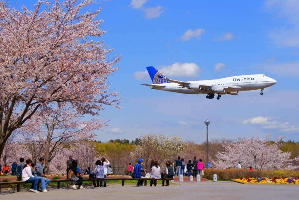 /wordpress/wp-content/uploads/2021/06/UNITED_Airlines_B747-400_landing_at_Tokyo_Narita_Airport-1000x669.jpg