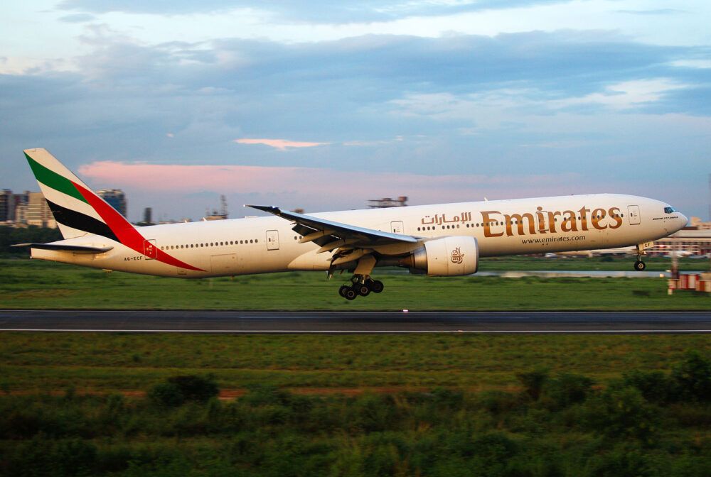 Emirates 777-300ER A6-ECF
