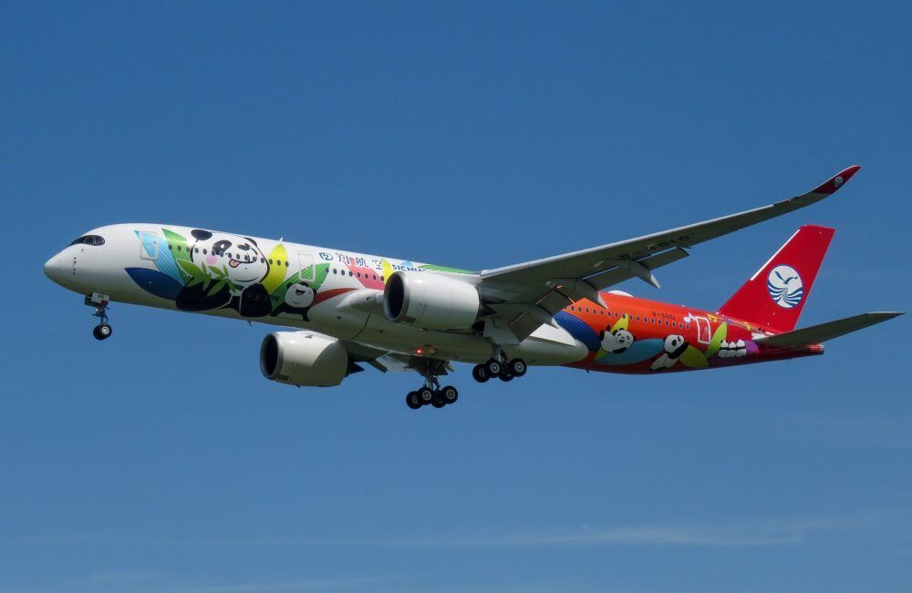 Sichuan Airlines A350