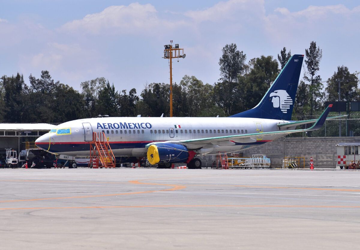 Aeromexico 737-700 scrapped