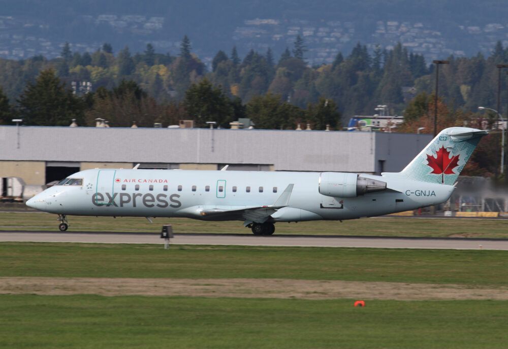 Air Canada Express CRJ-200
